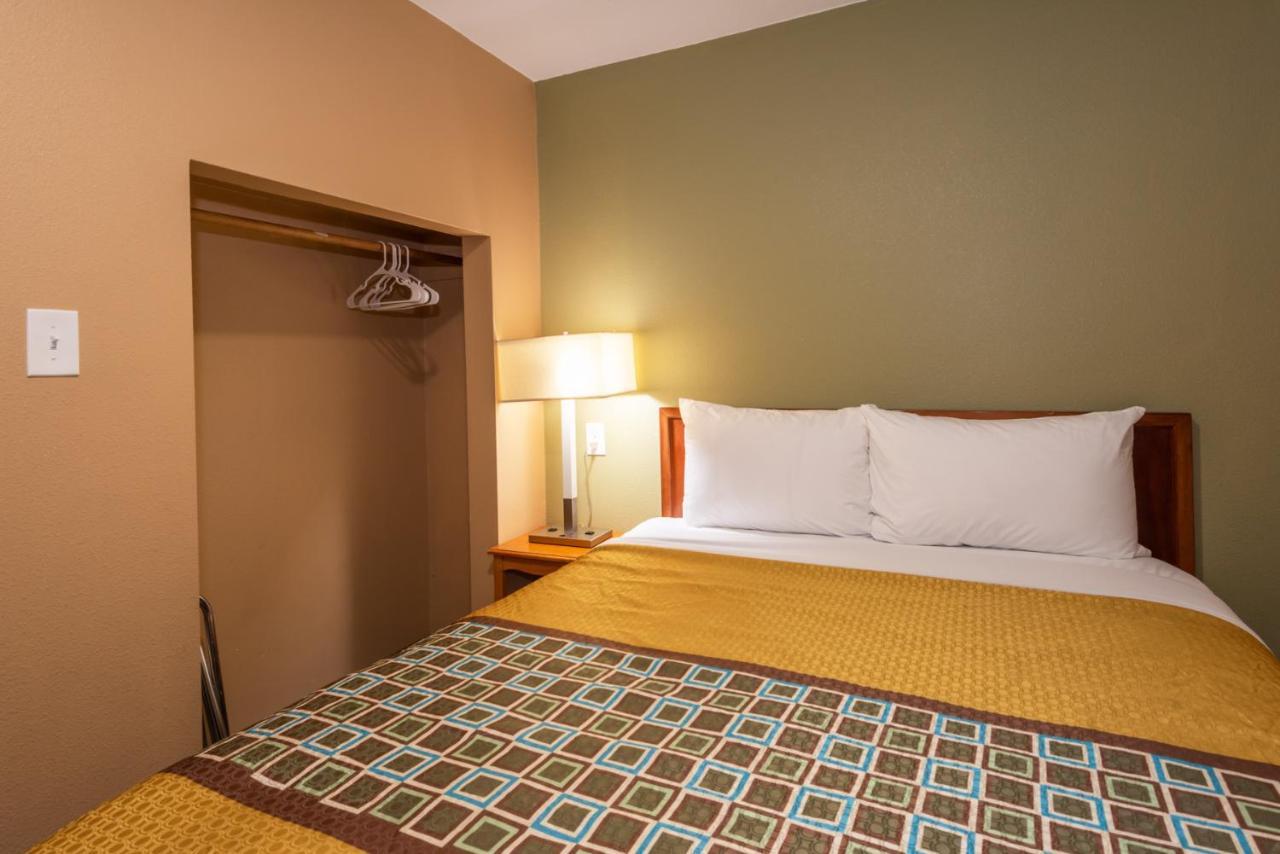 Town Motel Форкс Экстерьер фото